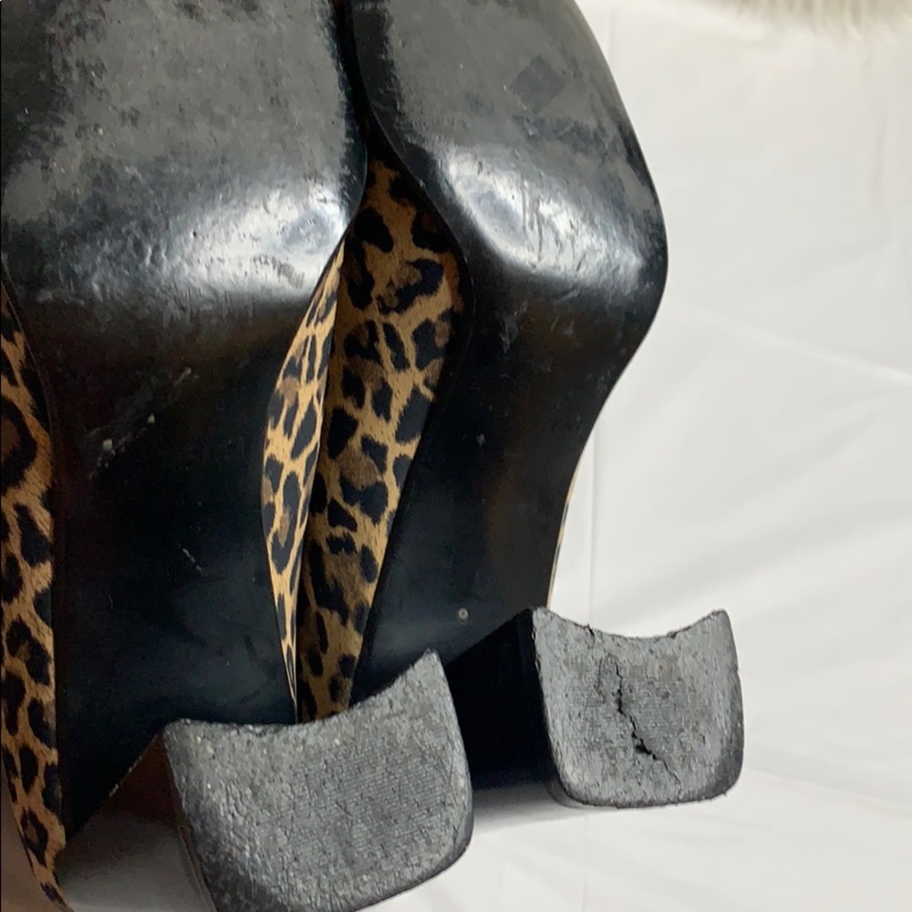 Nine West Leopard Print Pump - image 3